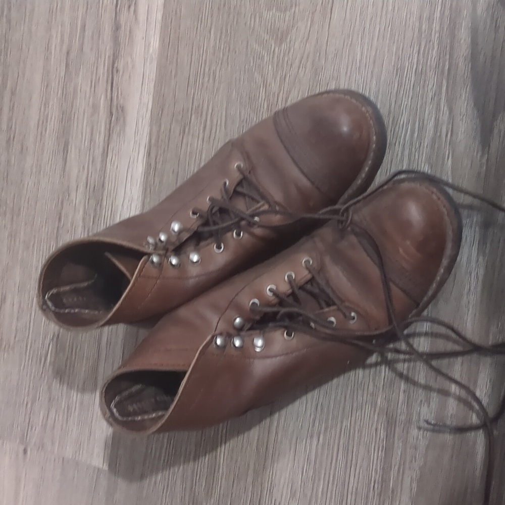 Red wing iron ranger leather boots women